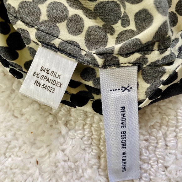 NWOT Banana Republic Tank - Picture 3 of 3